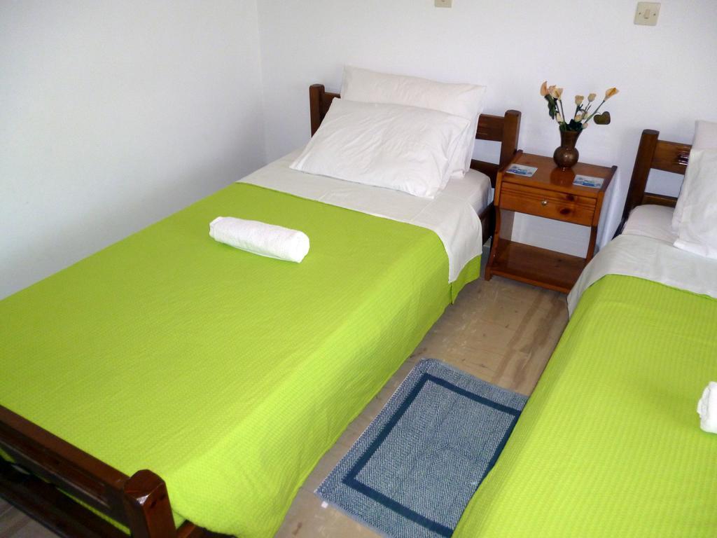Villa Helen Arílasz Szoba fotó