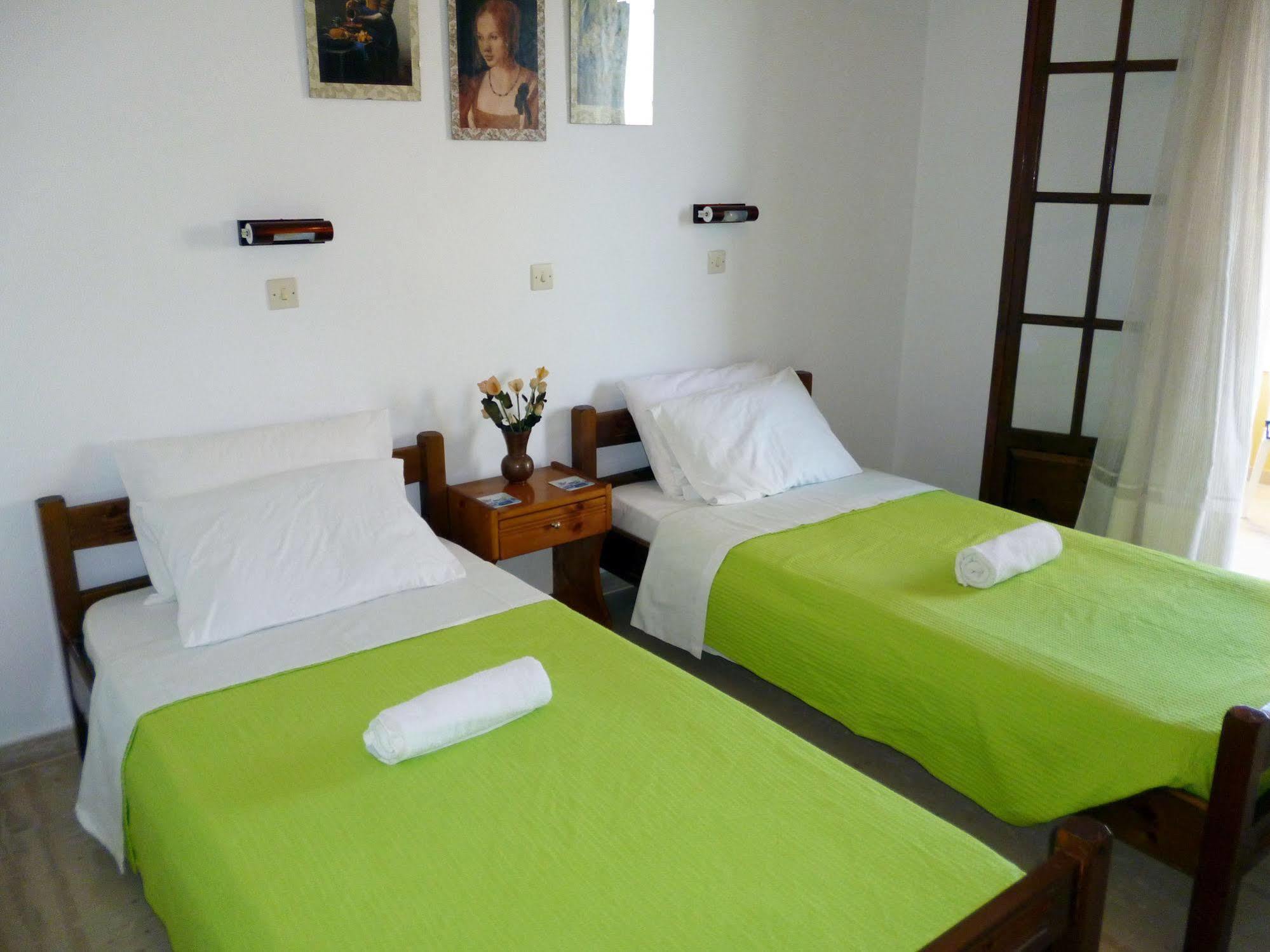 Villa Helen Arílasz Kültér fotó