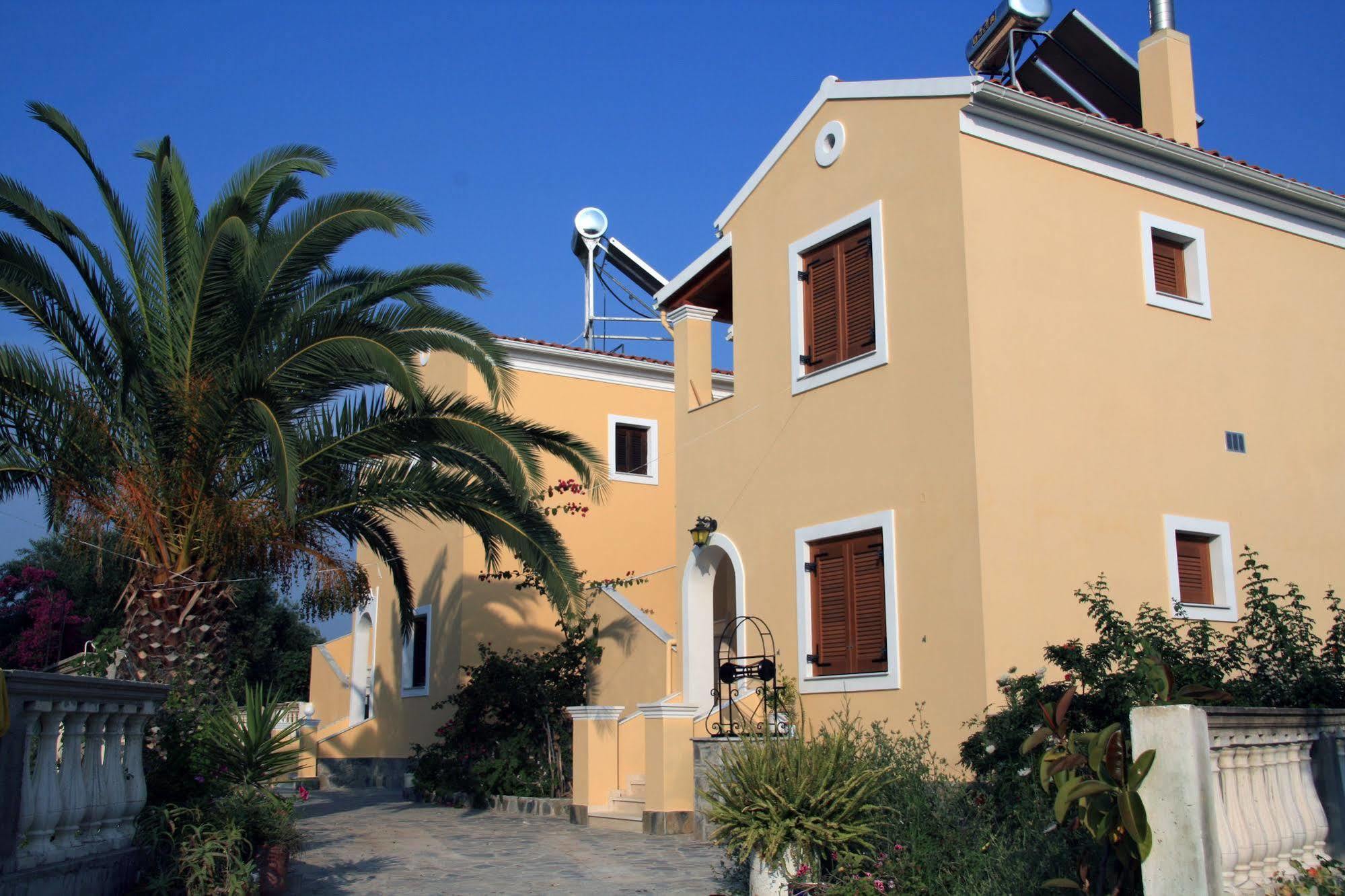 Villa Helen Arílasz Kültér fotó
